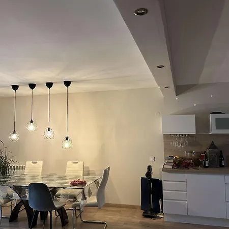 Salle De Sport 빌라 Aubord